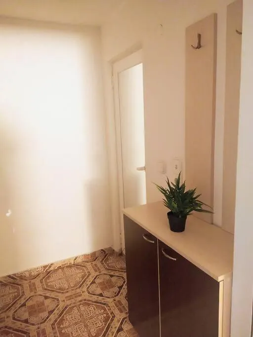 Cozy 2 Bedroom Apartment With Terrace Near The Beach And Park Varna