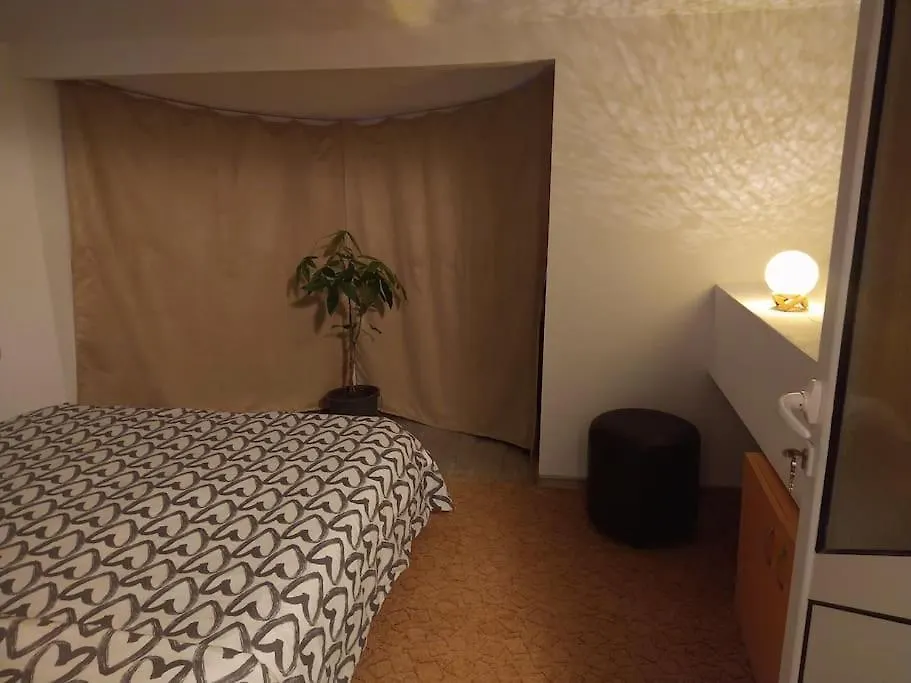 Cozy 2 Bedroom Apartment With Terrace Near The Beach And Park Varna